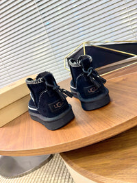Classic Ultra Mini Biarritz Boots