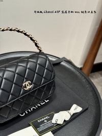 23P Top Handle Wallet On Chain