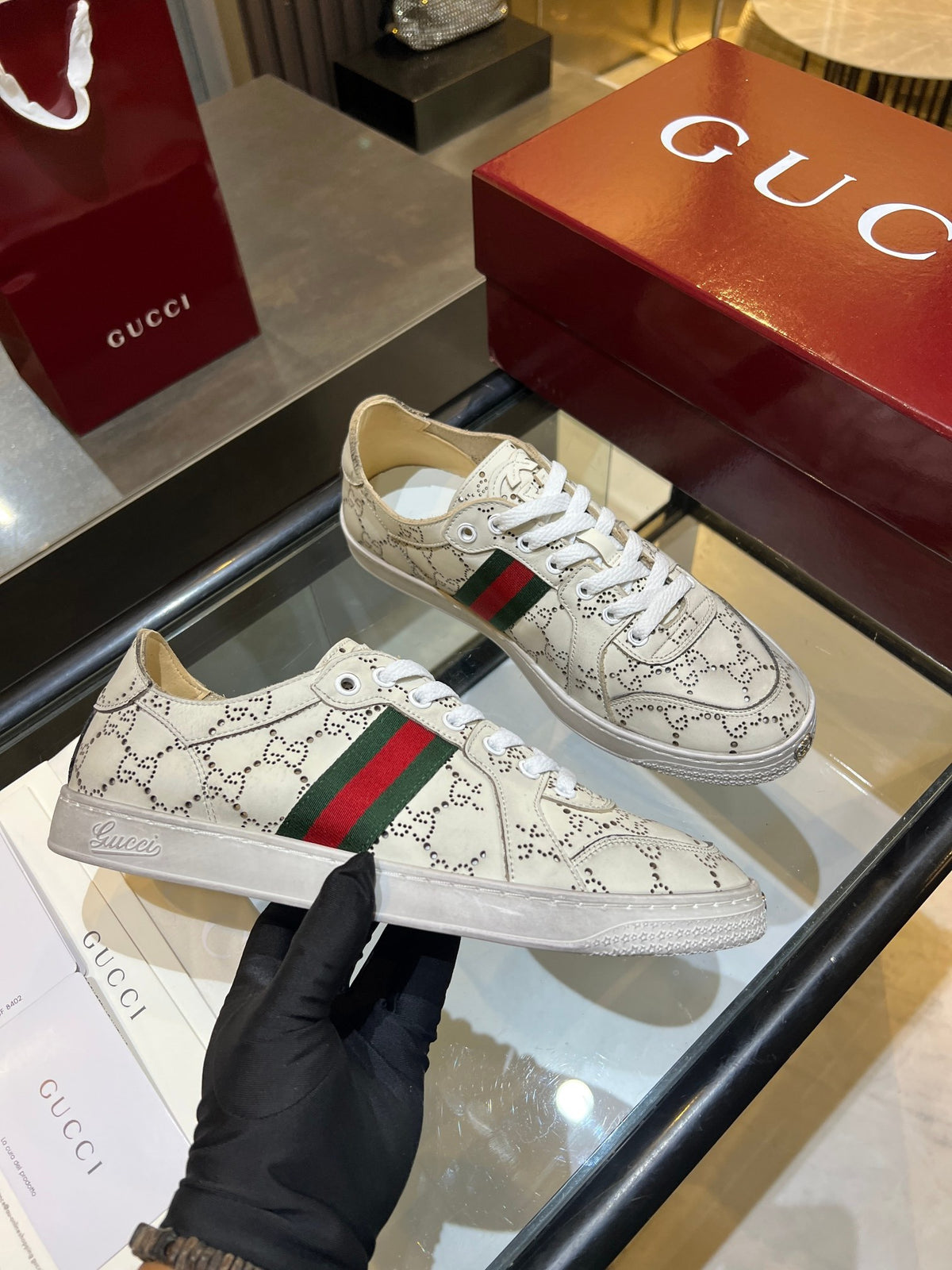 Stretch Low Top Trainers