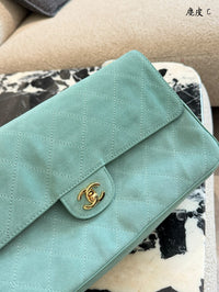 26S Maxi Flap Bag