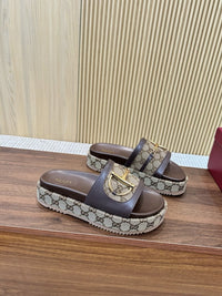Platform Slides