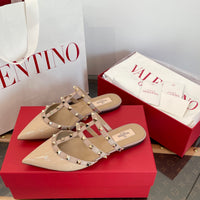 Garavani Rockstud Flat Mules