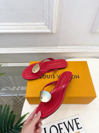 Treasure Thong Sandals