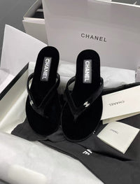 Logo Thong Sandals