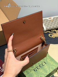 Bamboo Chain Wallet Bag