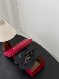 Vittoria Thong Sandals