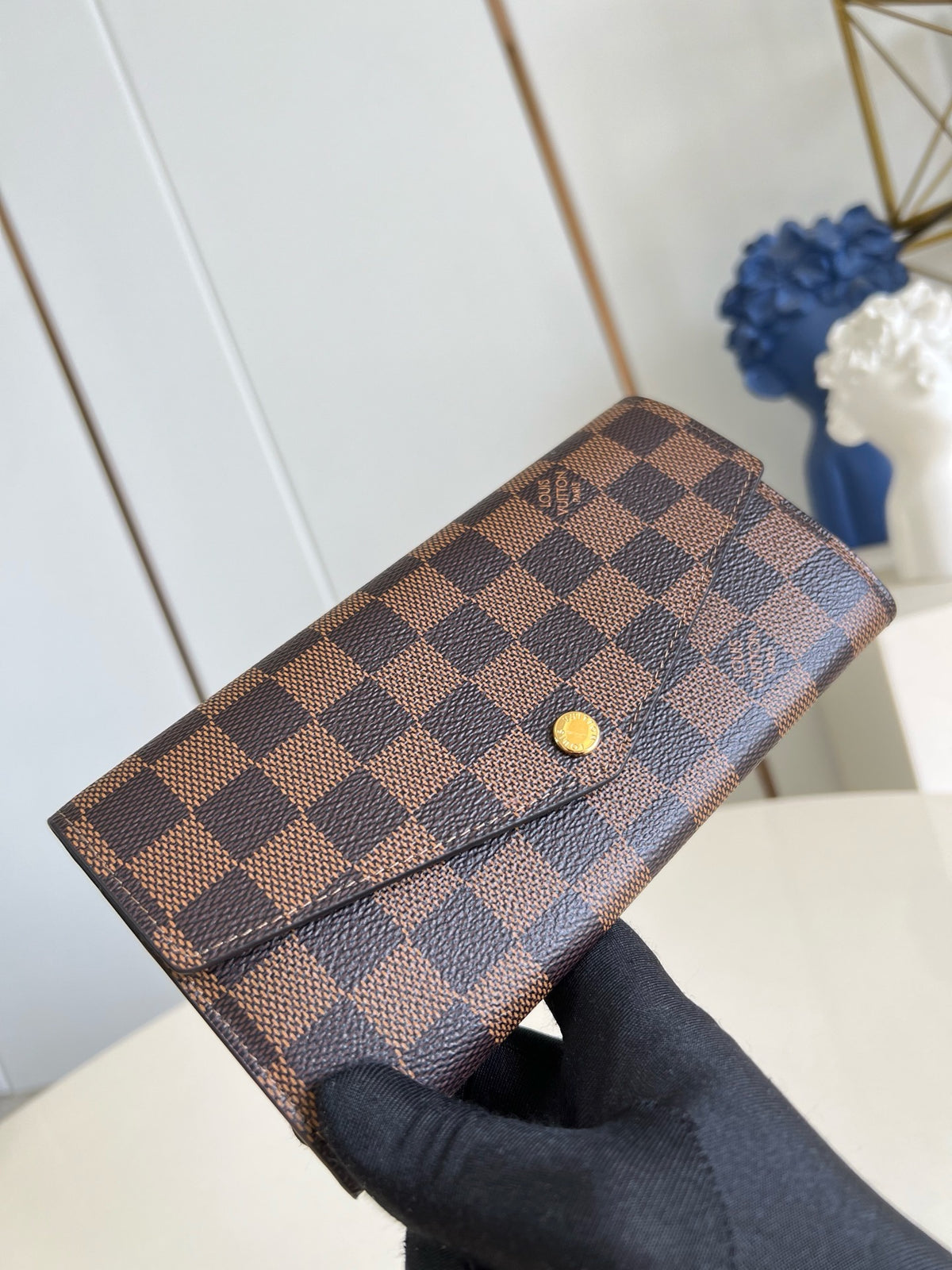 Damier Ebene Sarah Wallet