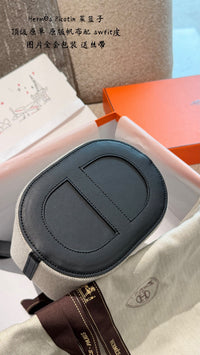 In-the-Loop 18 Bag