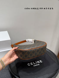 Ava Shoulder Bag
