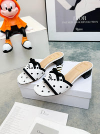 Dway Heeled Slides