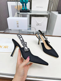 26S Slingback Pumps
