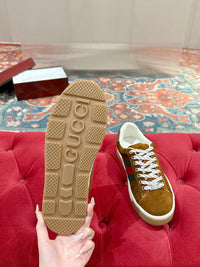 Low Top Sneakers