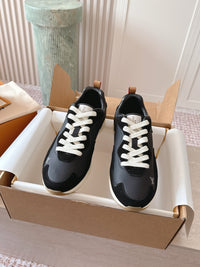 Drop 300 Sneakers