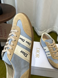 26S Ribbon Sneakers