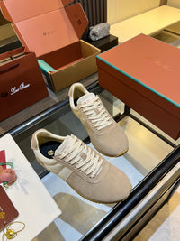 Fast Walk Sneakers