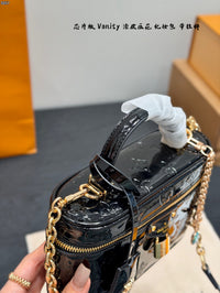 Vanity Chain Pouch