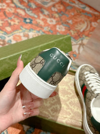 Low Top Sneakers