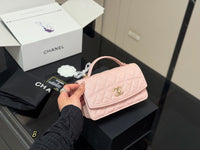 Caviar Trendy Handle Clutch