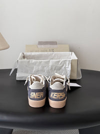 26S True Star Sneakers