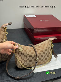 Lady Lunetta Chain Shoulder Bag