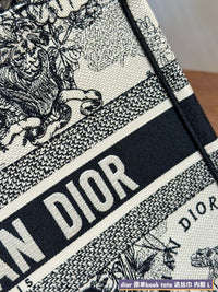 Book Tote