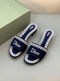 Dway Slides