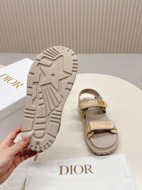 Dioract Sandals