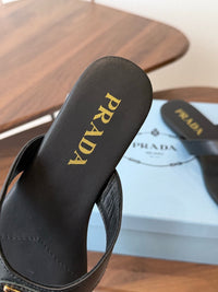 26S Leather Thong Sandals