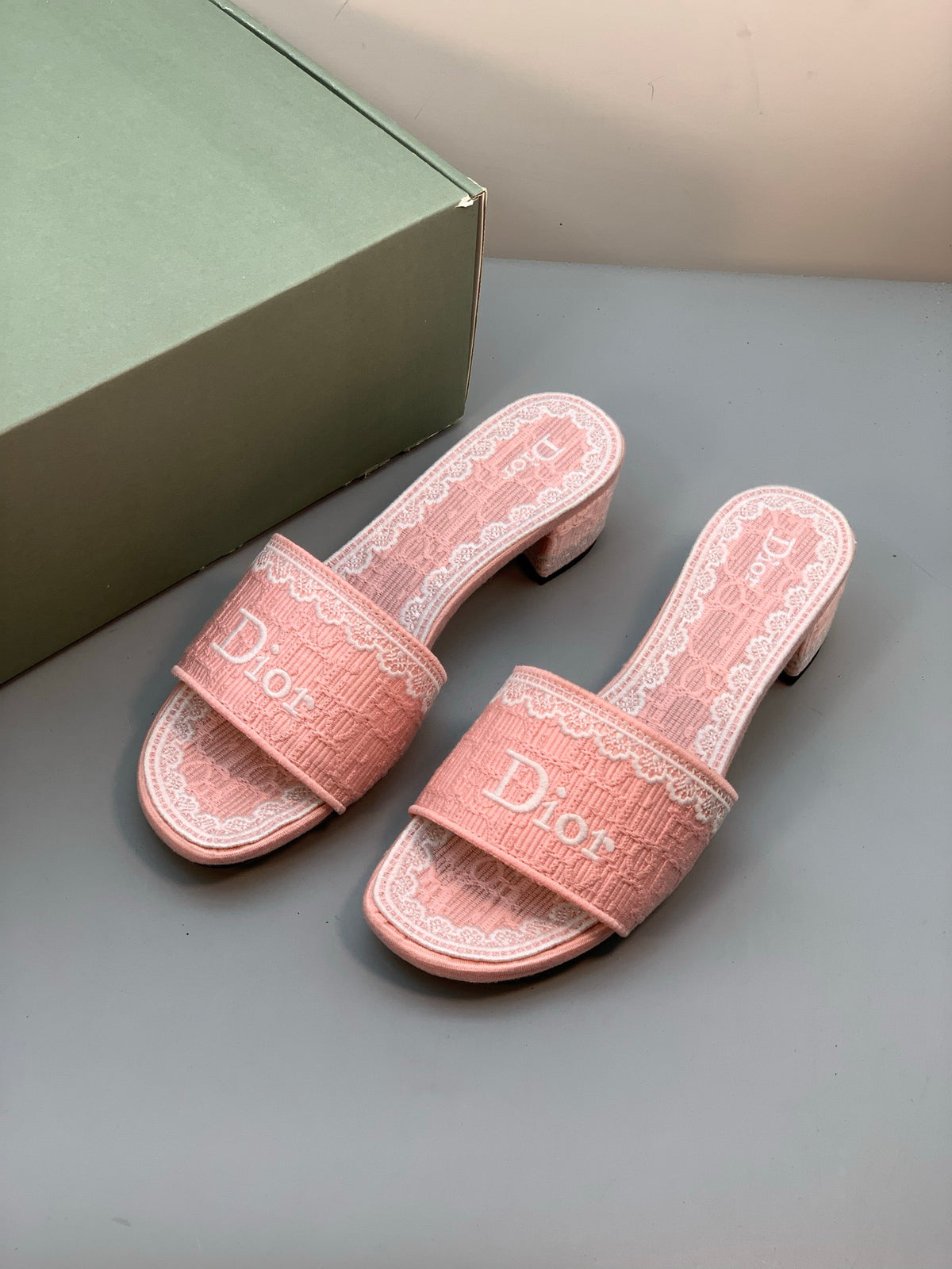 Dway Slides