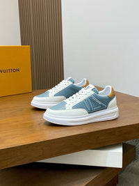 Beverly Hills Sneakers