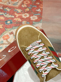 Low Top Sneakers