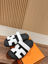 Chypre Sandals
