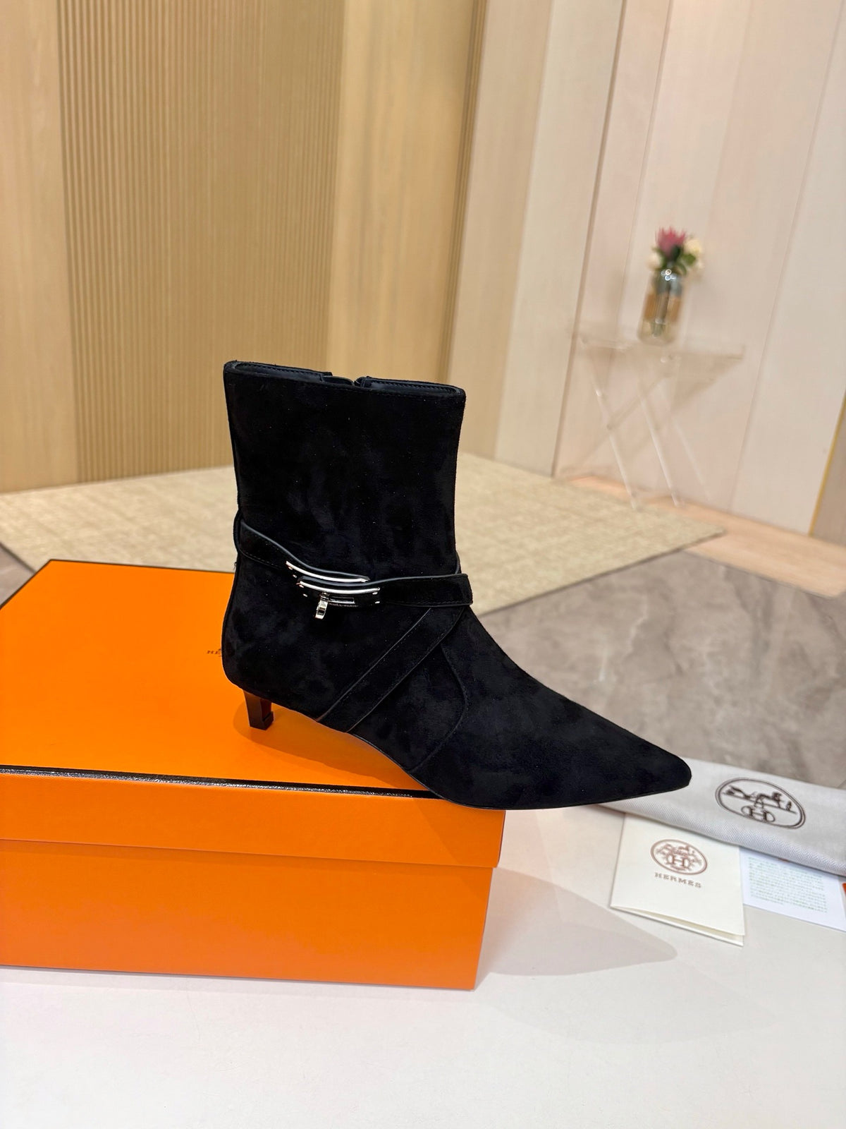 Nice 40 Ankle Boots