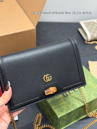 Bamboo Chain Wallet Bag
