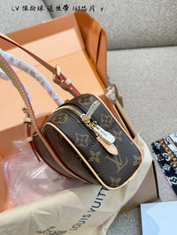 Hang On Bag