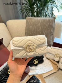 Marmont Shoulder Bag