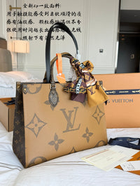 OnTheGo MM Bag