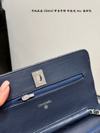 Wallet on Chain Dark Blue Denim