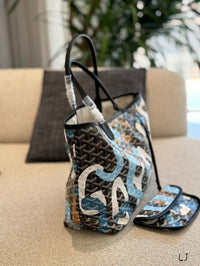Lettres Camouflage PM Tote Bag