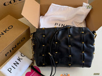 Love Classic Puff Bag