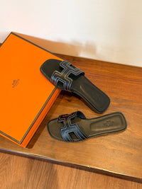 Oran Sandals