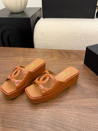 26S Platform Sandals