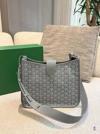 Belvedere PM Messenger Bag