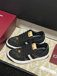 Screener Sneakers