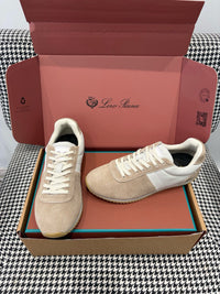 Fast Walk Sneakers