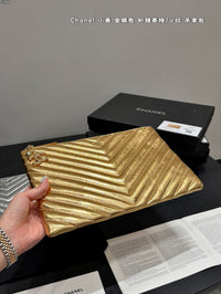 Clutch Pouch