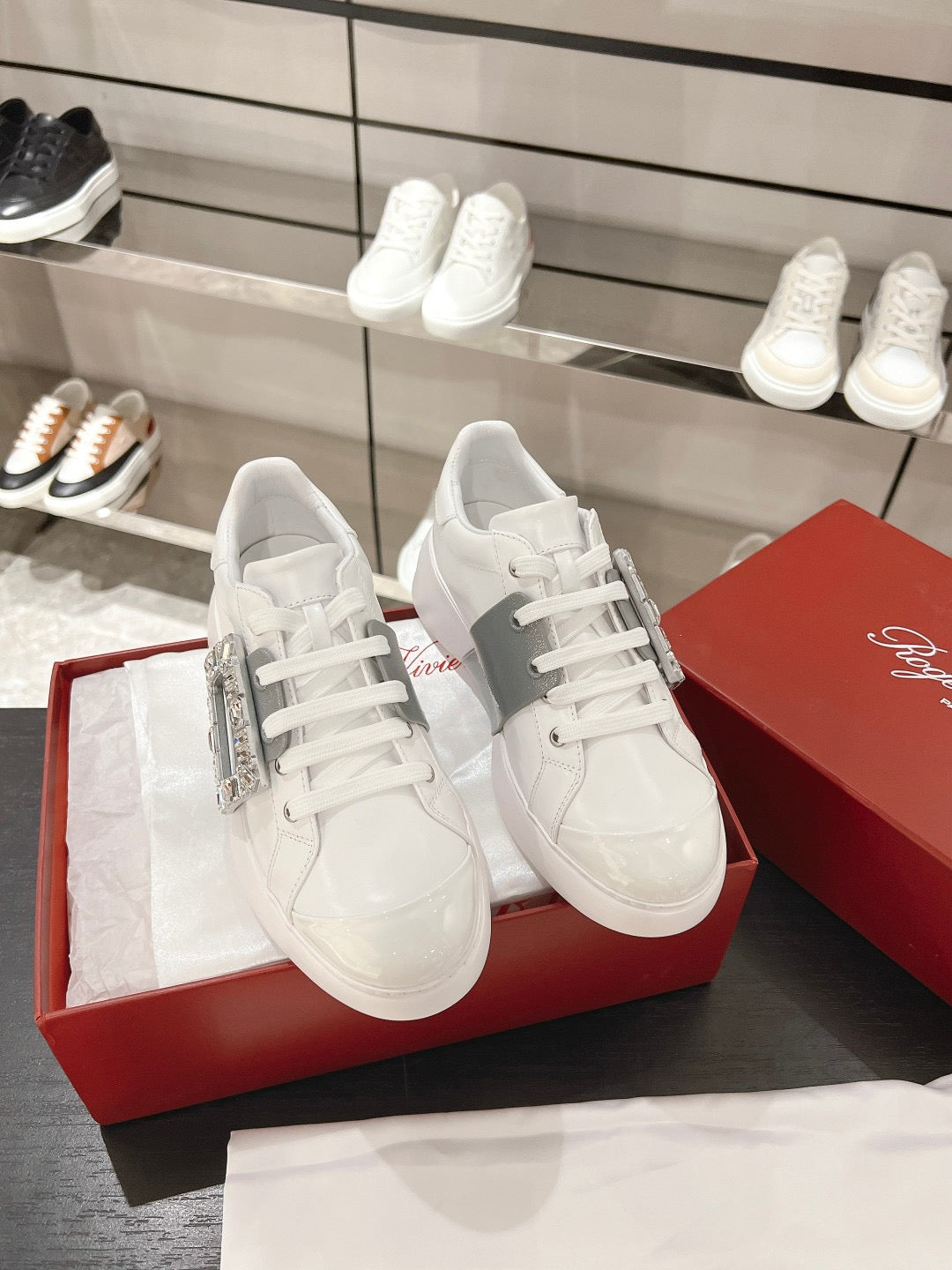Viv' Skate Sneakers