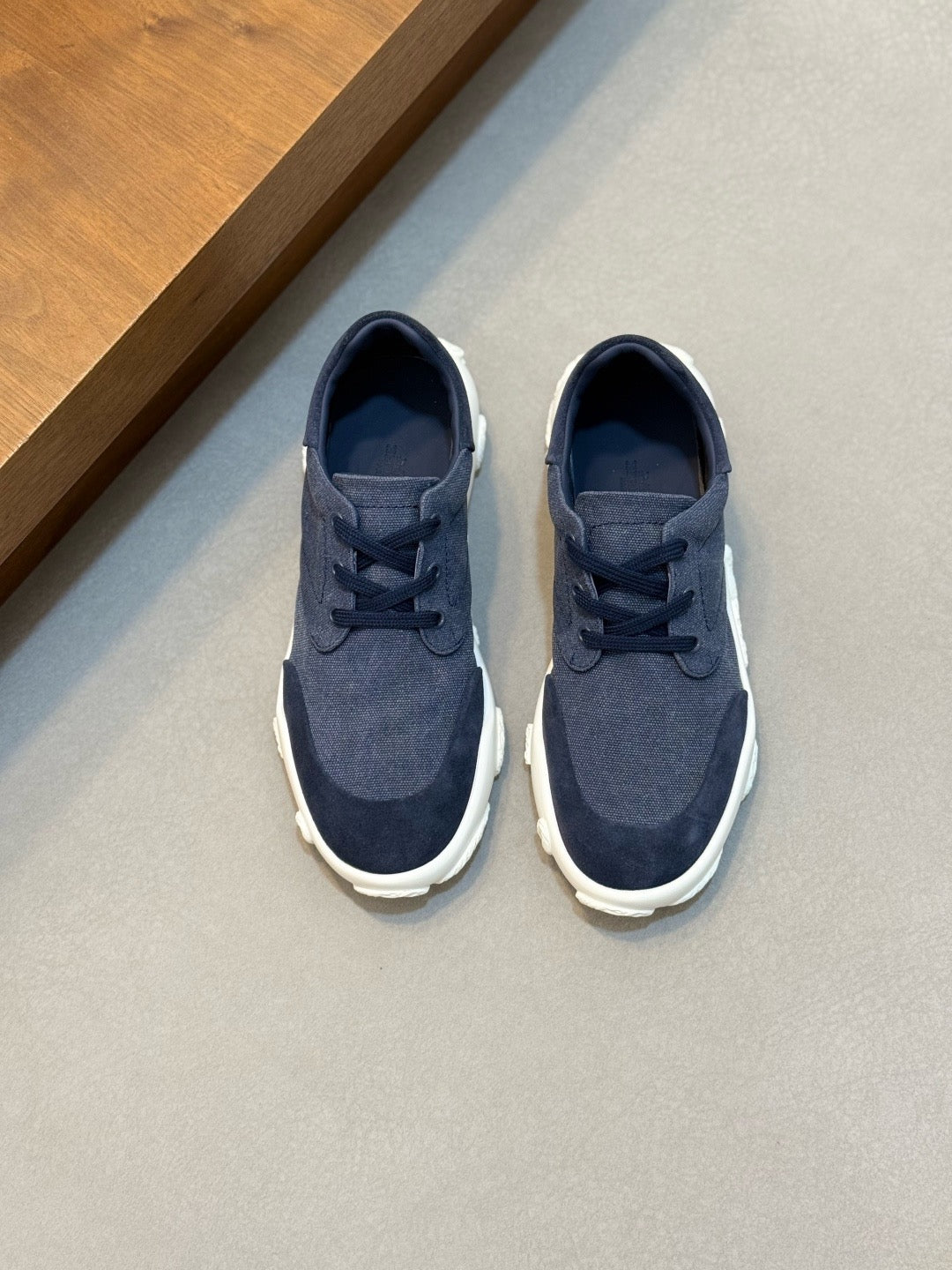 Morgan Sneakers