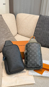 Avenue Slingbag