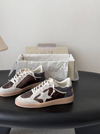 26S True Star Sneakers